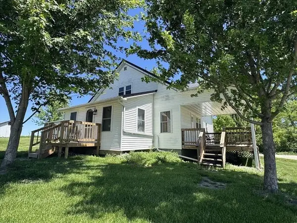 11289 Hilton Avenue, La Plata, MO 63549