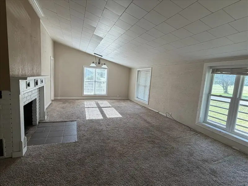 101 W Mill Street, Shelbina, MO 63468 - #3