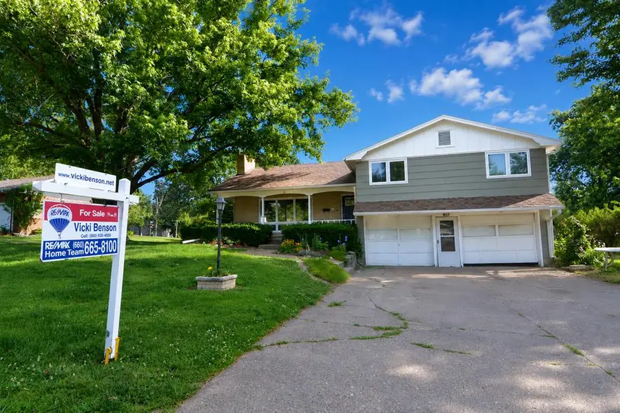 39 Kellwood Drive, Kirksville, MO 63501 - #2