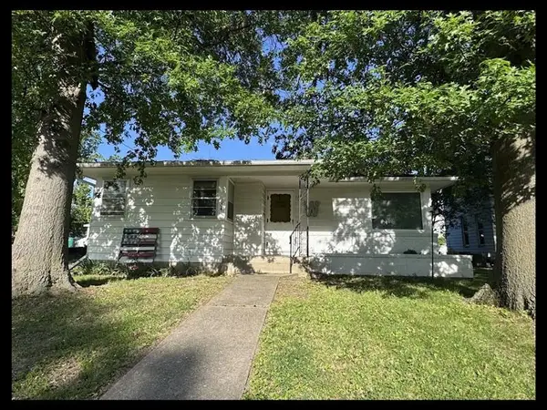 604 N Rutherford Street, Macon, MO 63552