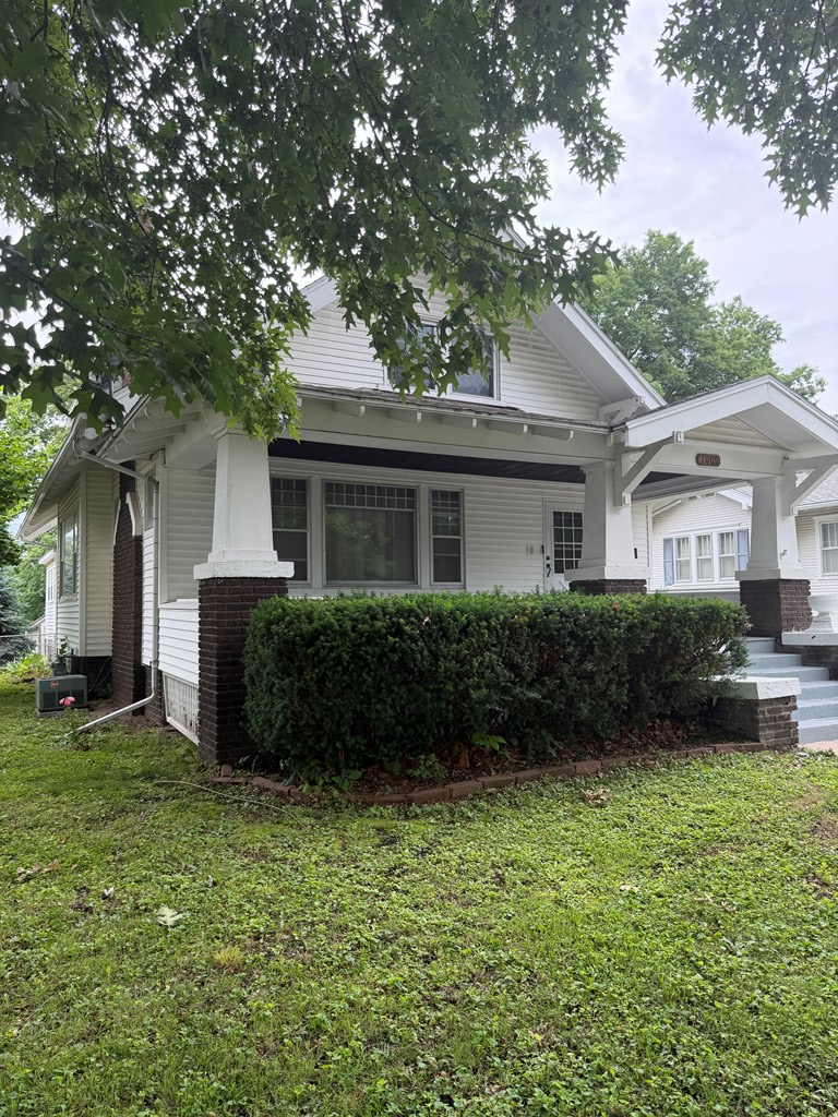 1009 Brookfield Avenue, Brookfield, MO 64628 - #3