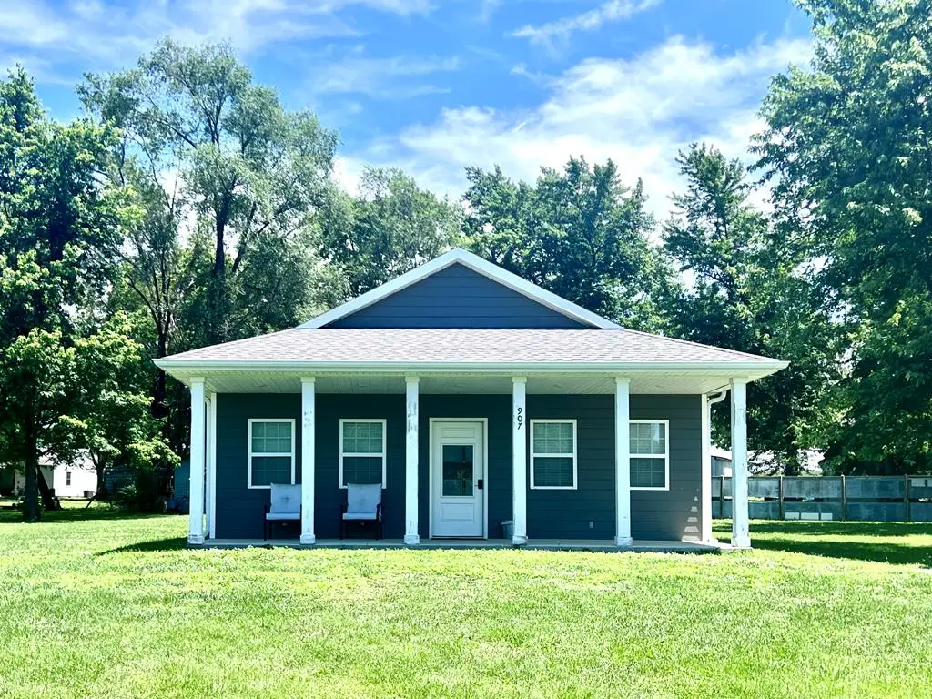 907 Worlow Street, Laclede, MO 64651 - #1