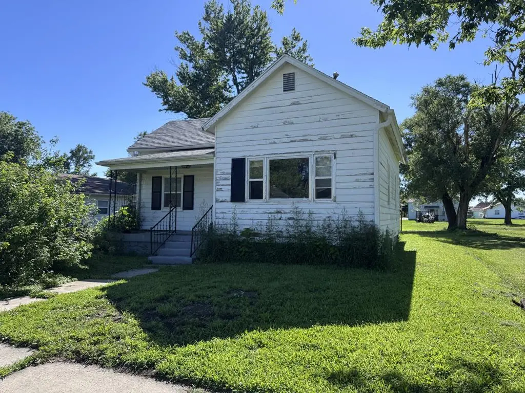 537 Hagood St, Moberly, MO 65270 - #1