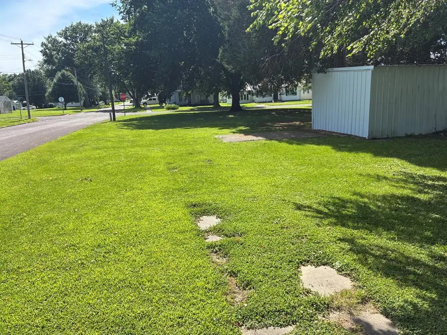 209 Sanford Street, Brookfield, MO 64628 - #3