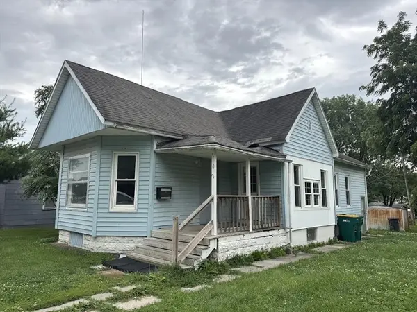 102 Main Street, Macon, MO 63552
