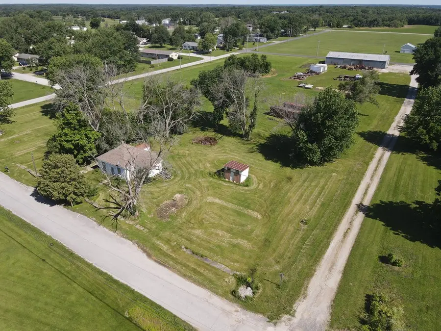 325 Grant Street, Kahoka, MO 63445 - #2