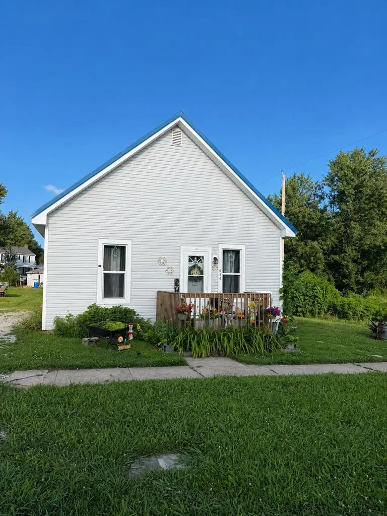 634 Brookfield Avenue, Brookfield, MO 64628 - #1