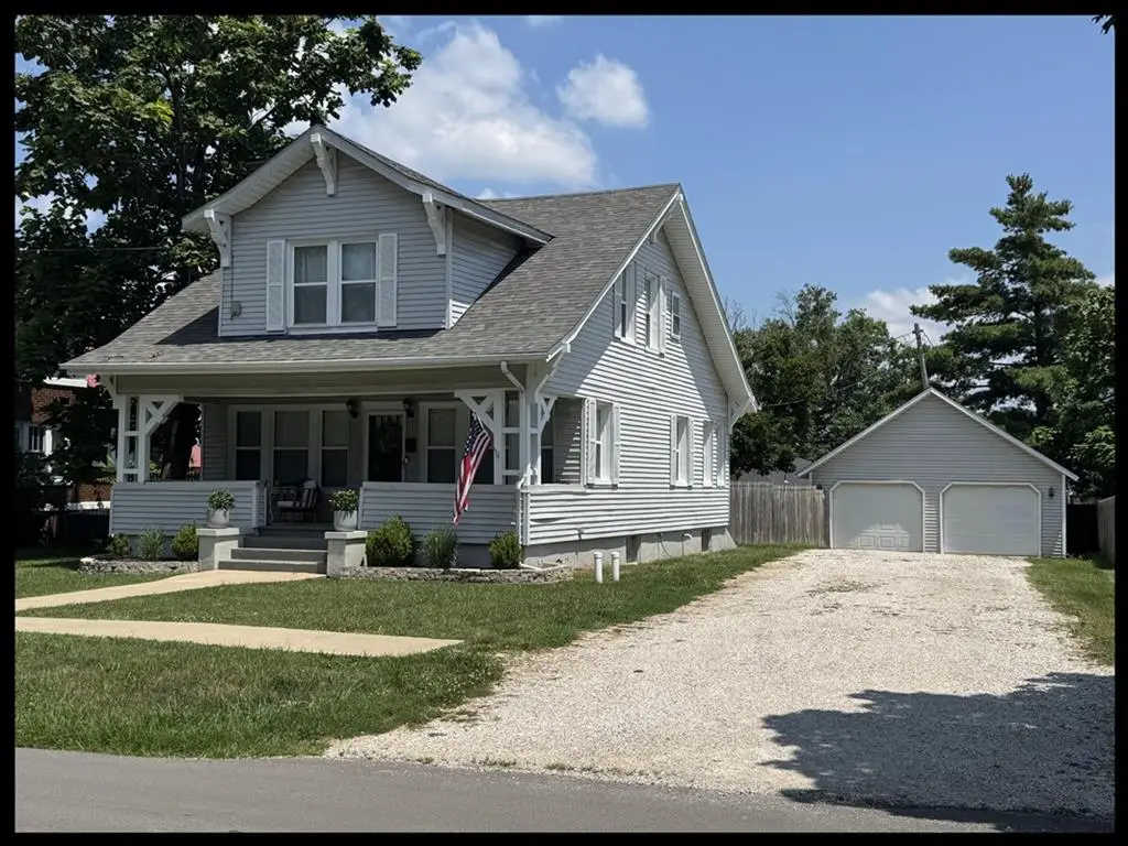 902 Jackson Street, Macon, MO 63552 - #1