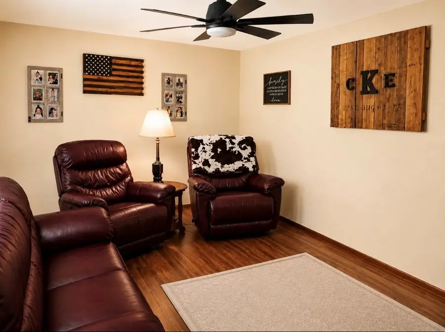2505 Fair Street, Chillicothe, MO 64601 - #3