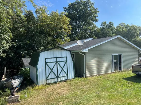 21000 Blazing Star Court, Unionville, MO 63565