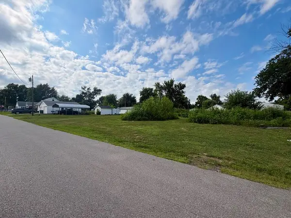 1102 W George Street, Kirksville, MO 63501