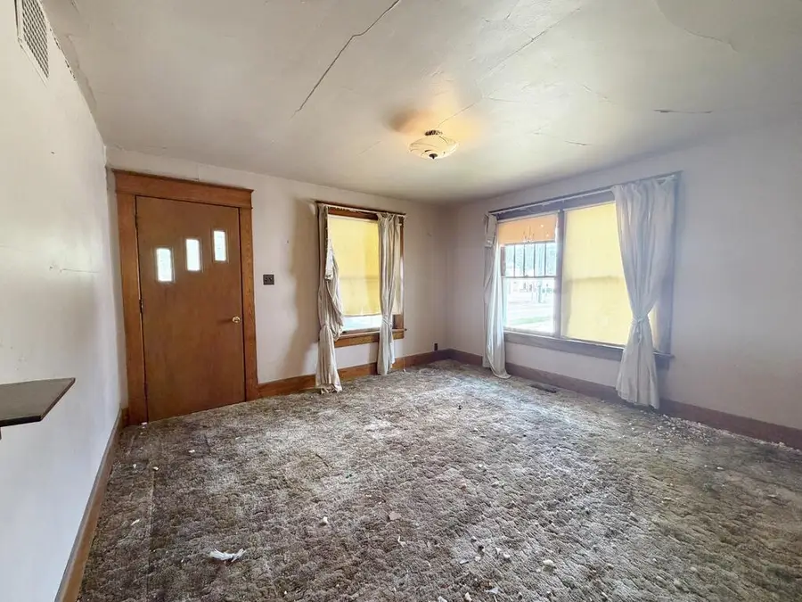 1008 E Normal Avenue, Kirksville, MO 63501 - #3