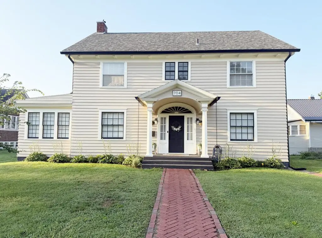 704 E Harrison Street, Kirksville, MO 63501 - #1