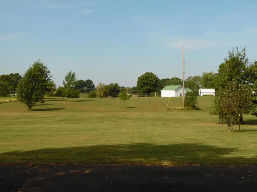 1006 Hade, Brookfield, MO 64628 - #2