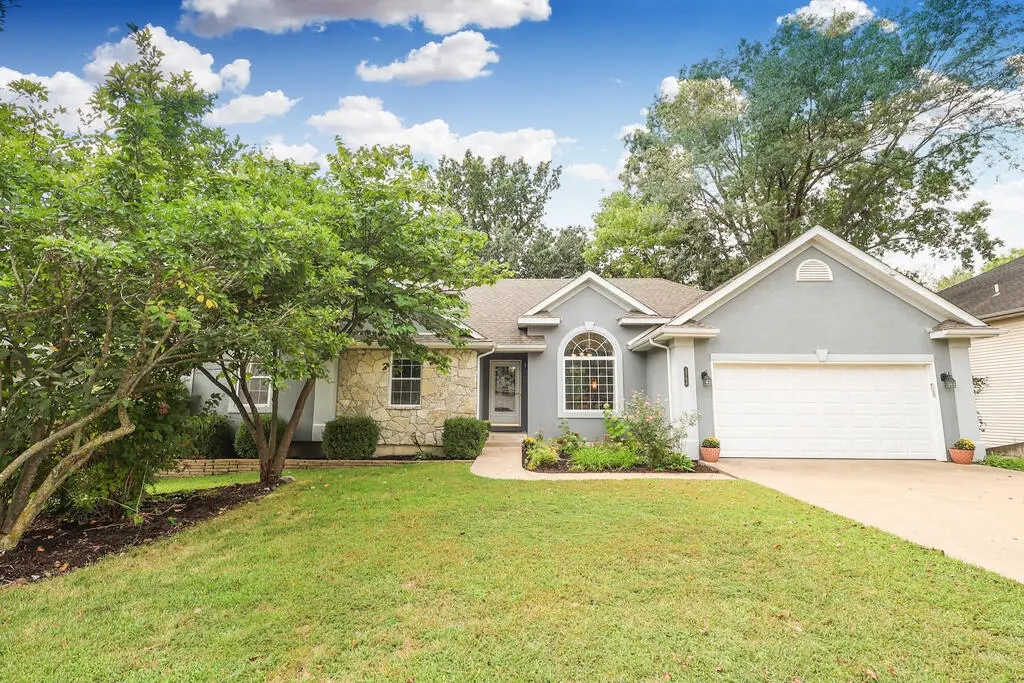 3704 Chinkapin Ct, Columbia, MO 65203 - #1