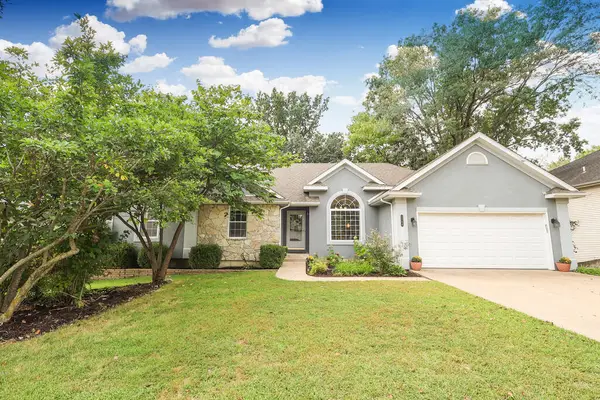 3704 Chinkapin Ct, Columbia, MO 65203