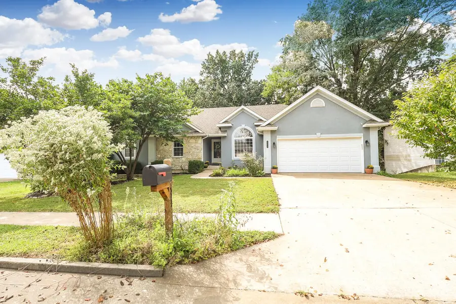3704 Chinkapin Ct, Columbia, MO 65203 - #2
