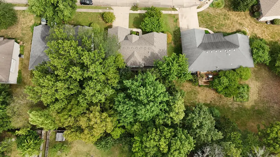3704 Chinkapin Ct, Columbia, MO 65203 - #3