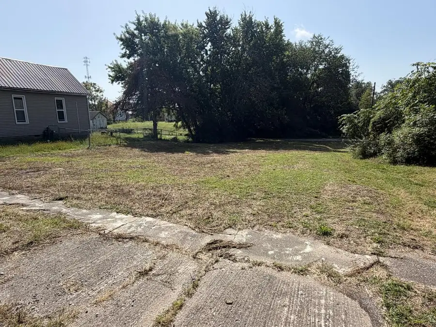509 W Illinois Street, Kirksville, MO 63501 - #2