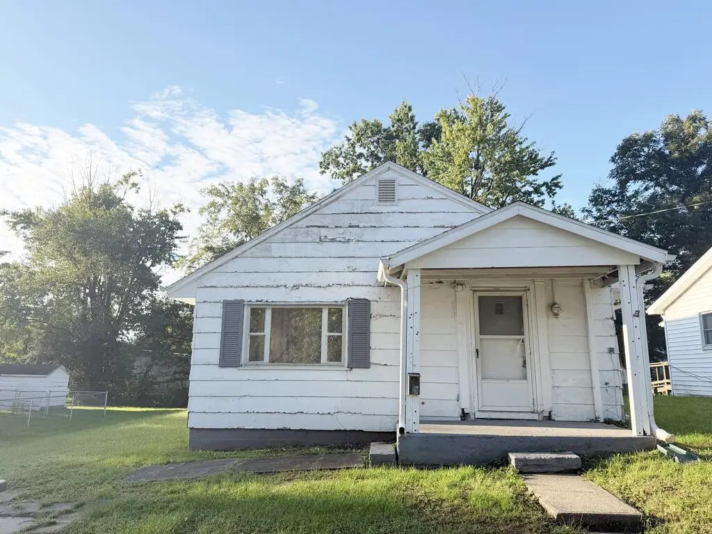 203 W Mill Street, Kirksville, MO 63501 - #1
