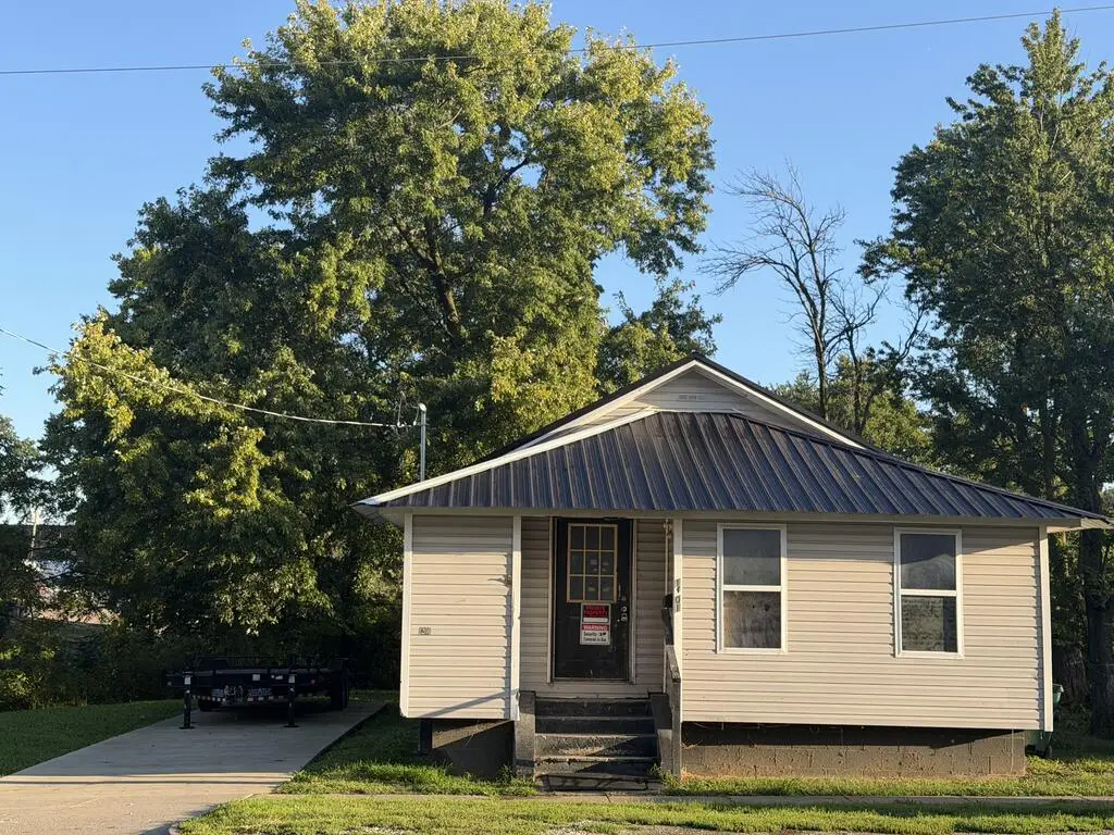 1201 E Jefferson Street, Kirksville, MO 63501 - #1