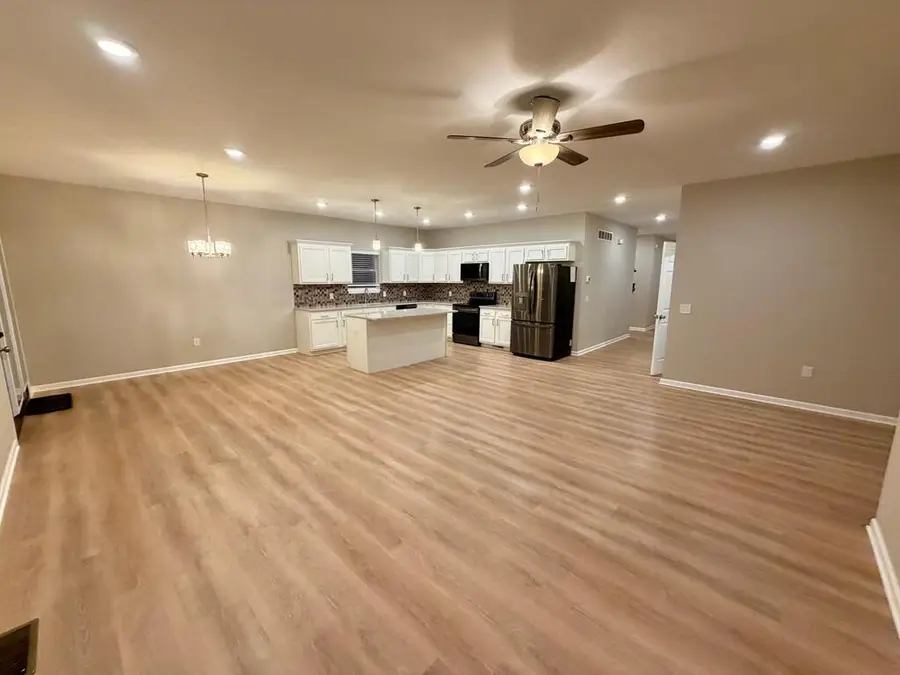 1302 E Northtown Road, Kirksville, MO 63501 - #3
