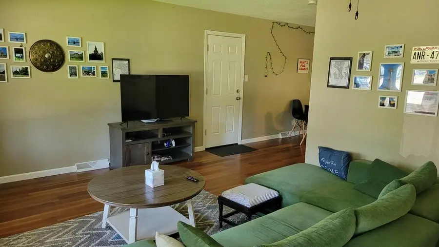 1707 E Mcpherson Street, Kirksville, MO 63501 - #2