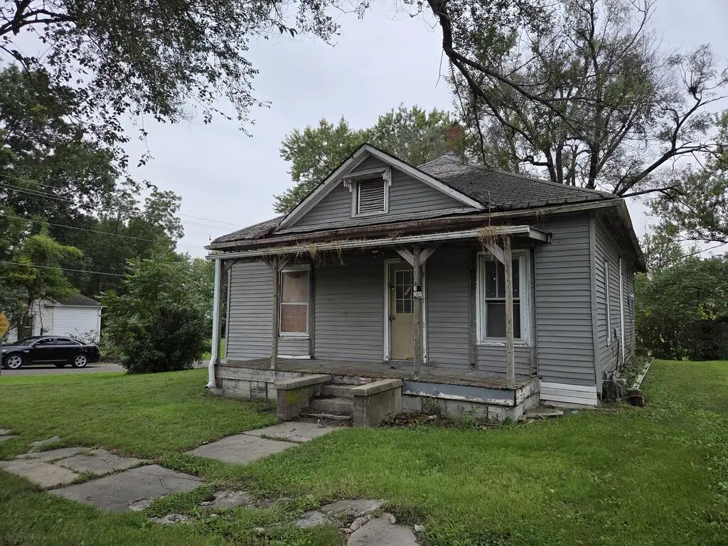 240 Samuel, Chillicothe, MO 64601 - #1