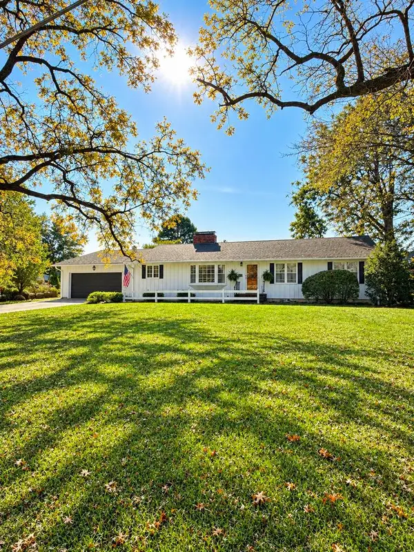 124 Lomax, Brookfield, MO 64628