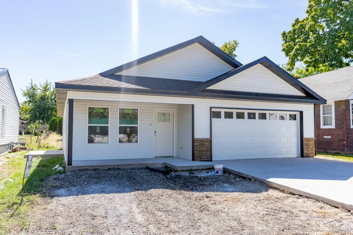 318 Woodland Ave., Moberly, MO 65270 - Image #1