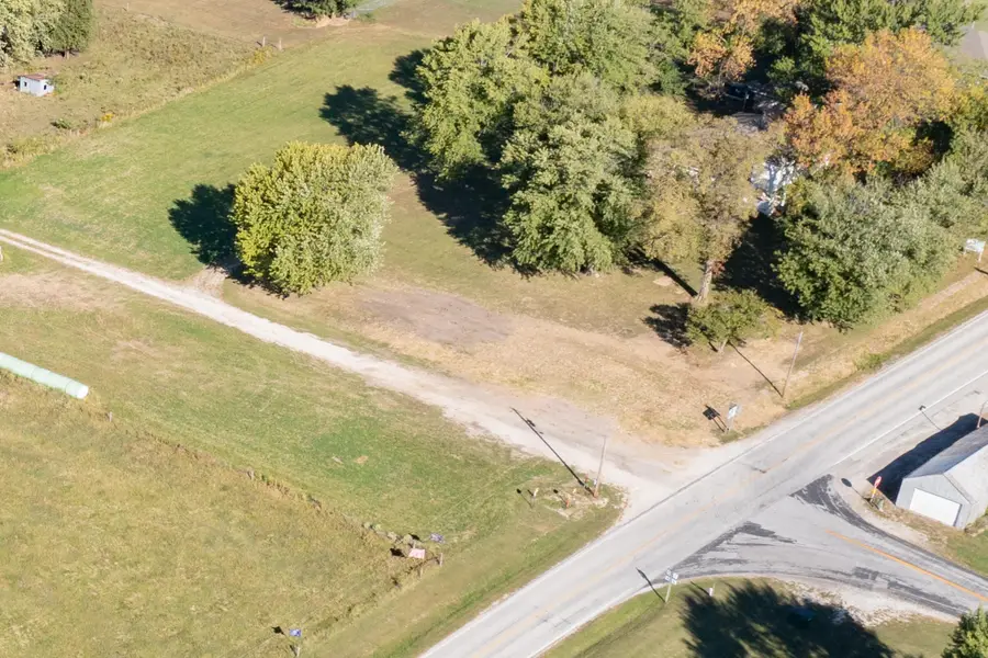 39103 State Highway C, Excello, MO 65247 - Image #2