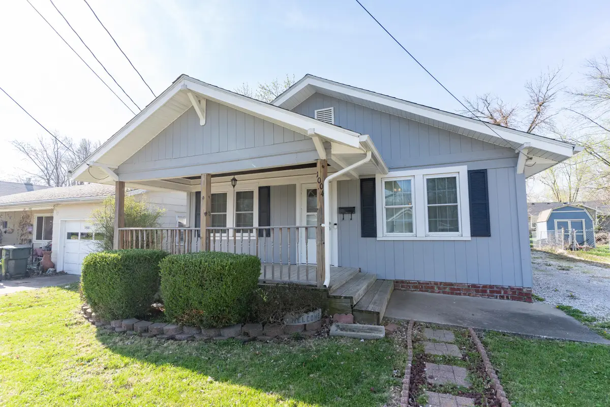 1004 E Carpenter St., Moberly, MO 65270 - Image #1