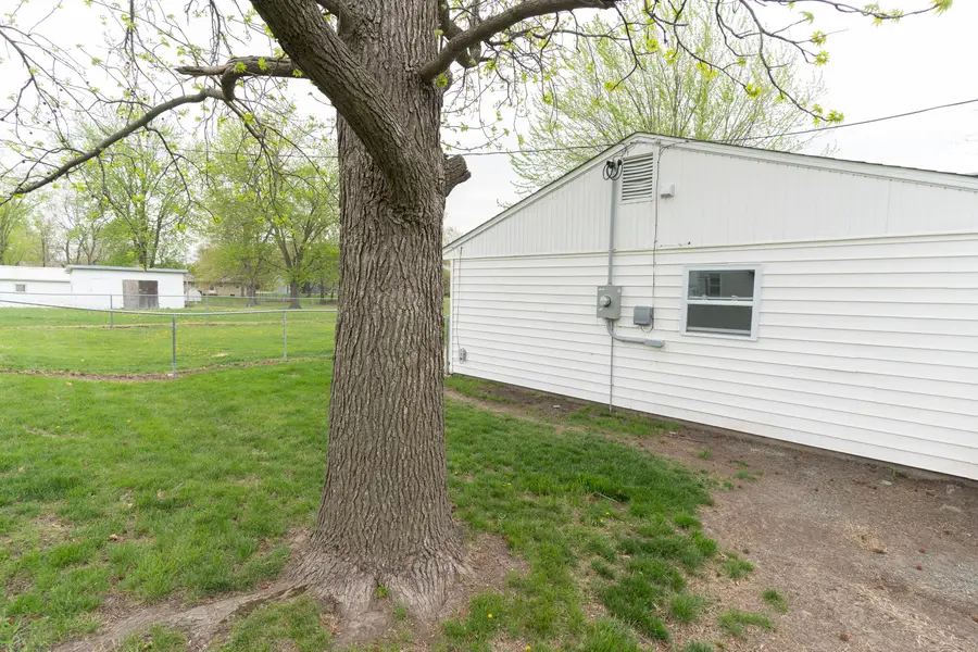 1017 E Mckinsey St., Moberly, MO 65270 - Image #3