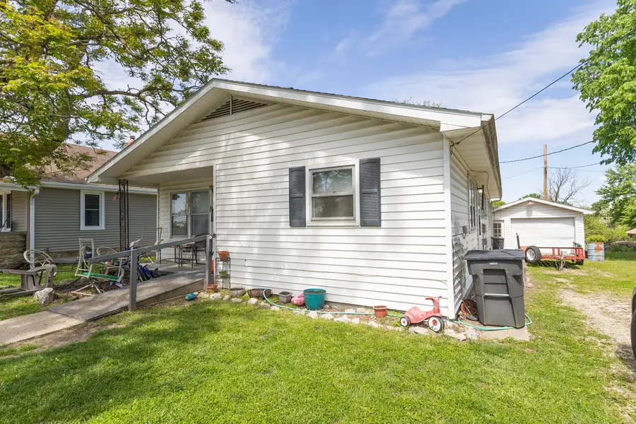 207 E Elm St., Huntsville, MO 65259 - Image #2