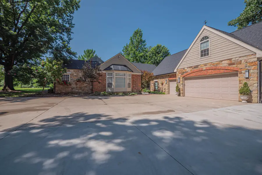 4 Fair Oaks, Moberly, MO 65270 - #3