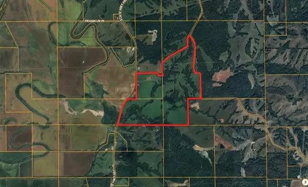 19752 State Hwy Hh, Armstrong, MO 63538