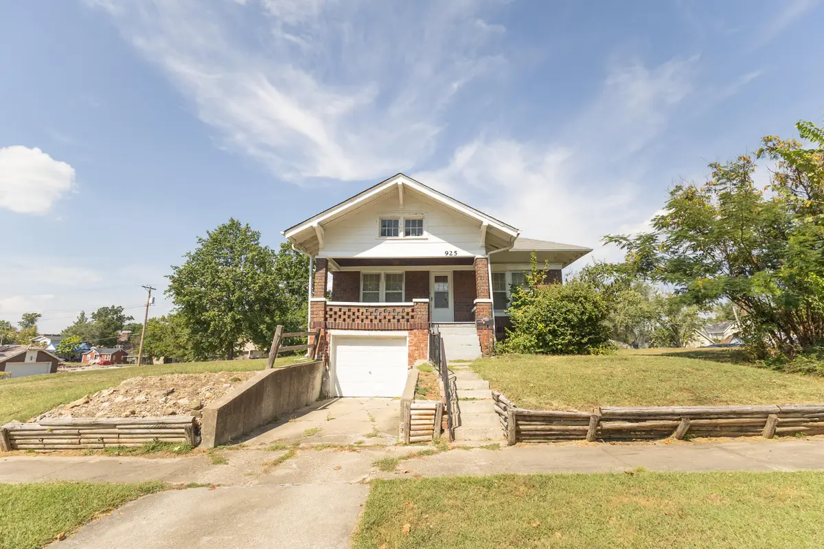 925 Bond St., Moberly, MO 65270 - Image #1