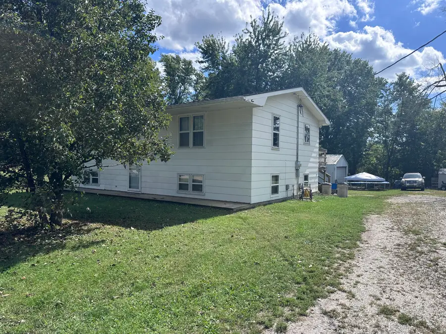 213 Eastwood St., Higbee, MO 65257 - Image #2