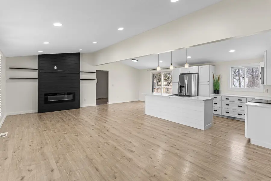 1027 County Road 2505, Moberly, MO 65270 - #2