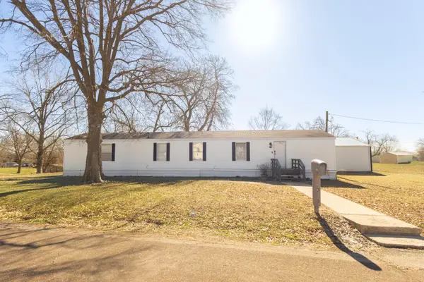 301 S Cedar St., Marceline, MO 64658