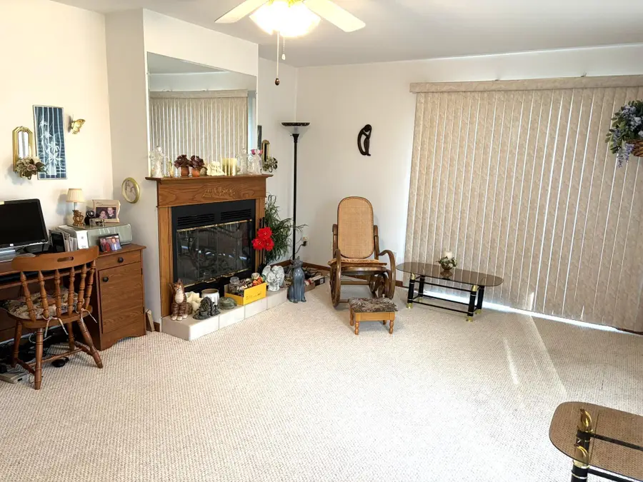 1004 Meadow, Macon, MO 63552 - #2