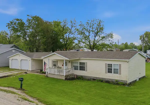 1050 County Road 1218, Moberly, MO 65270