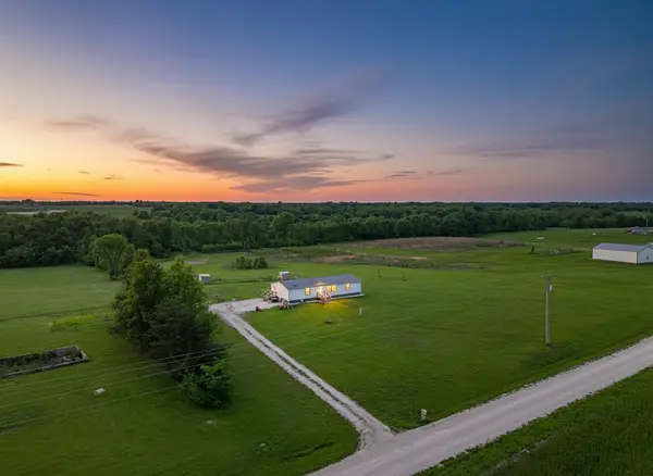 1138 County Road 1115, Huntsville, MO 65259