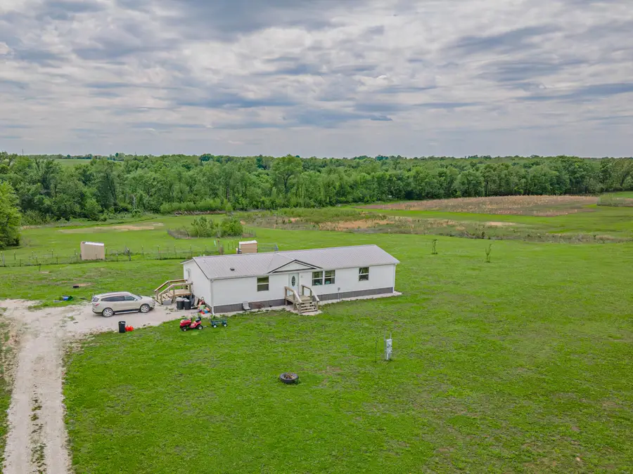 1138 County Road 1115, Huntsville, MO 65259 - #3