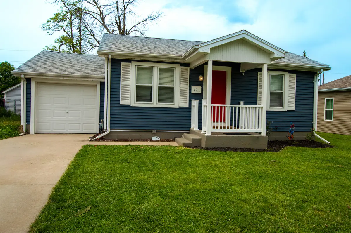 515 Garfield Ave., Moberly, MO 65270 - #1