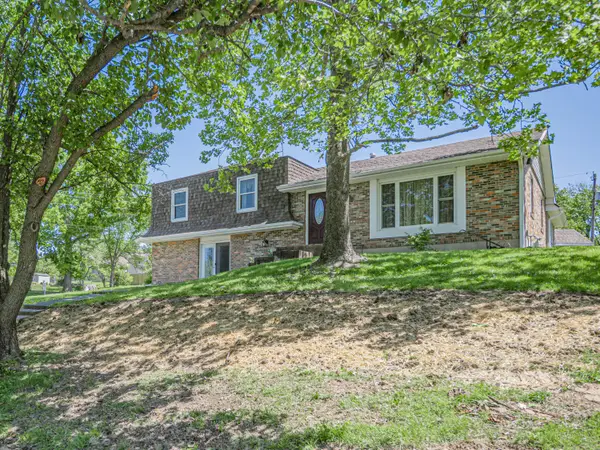 302 Circle Dr., Moberly, MO 65270