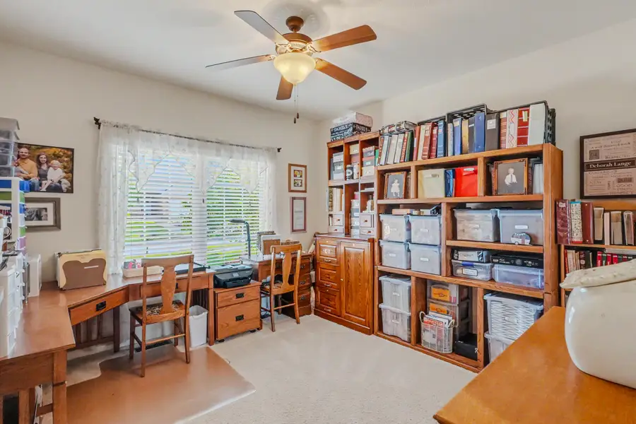3914 Ivanhoe, Columbia, MO 65203 - #3