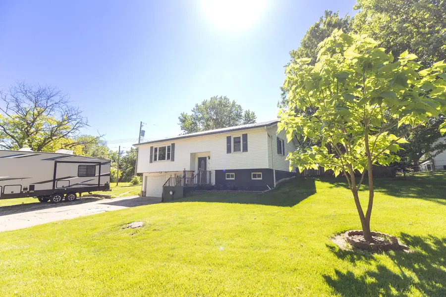 101 W Circle Dr., Brookfield, MO 64628 - #2