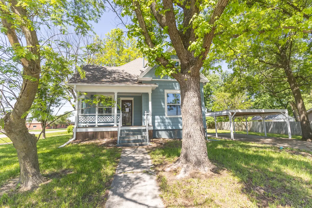 221 S Kentucky St., Mexico, MO 65265 - #1