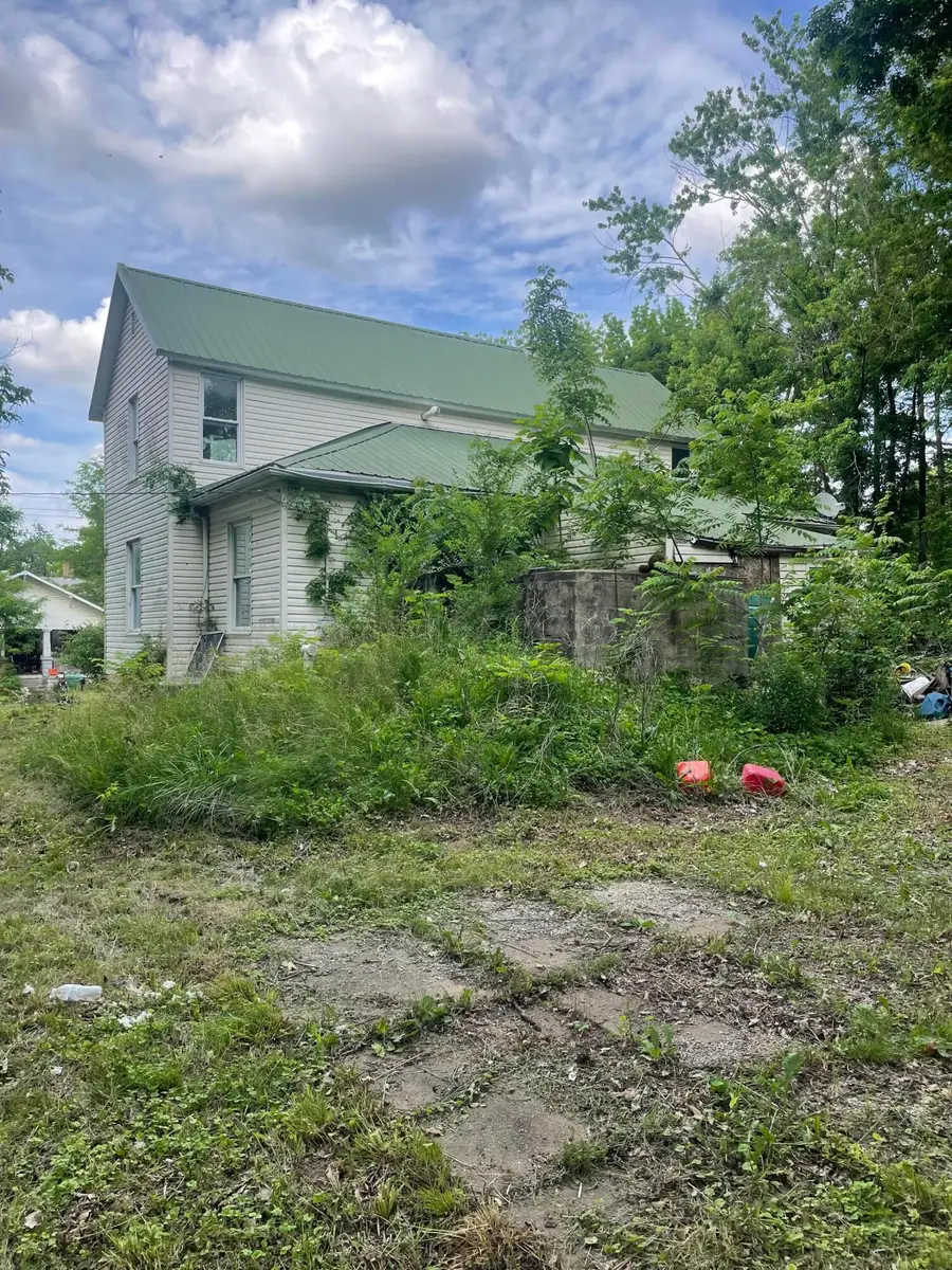 203 Snoddy St., Armstrong, MO 65230 - #3